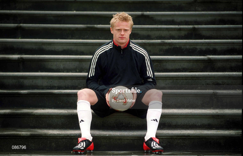 29 April 2002; Republic of Ireland International Damien Duff at the launch of The adidas Predator Mania football boot at The Radisson Hotel in Dublin. Photo by David Maher/Sportsfile