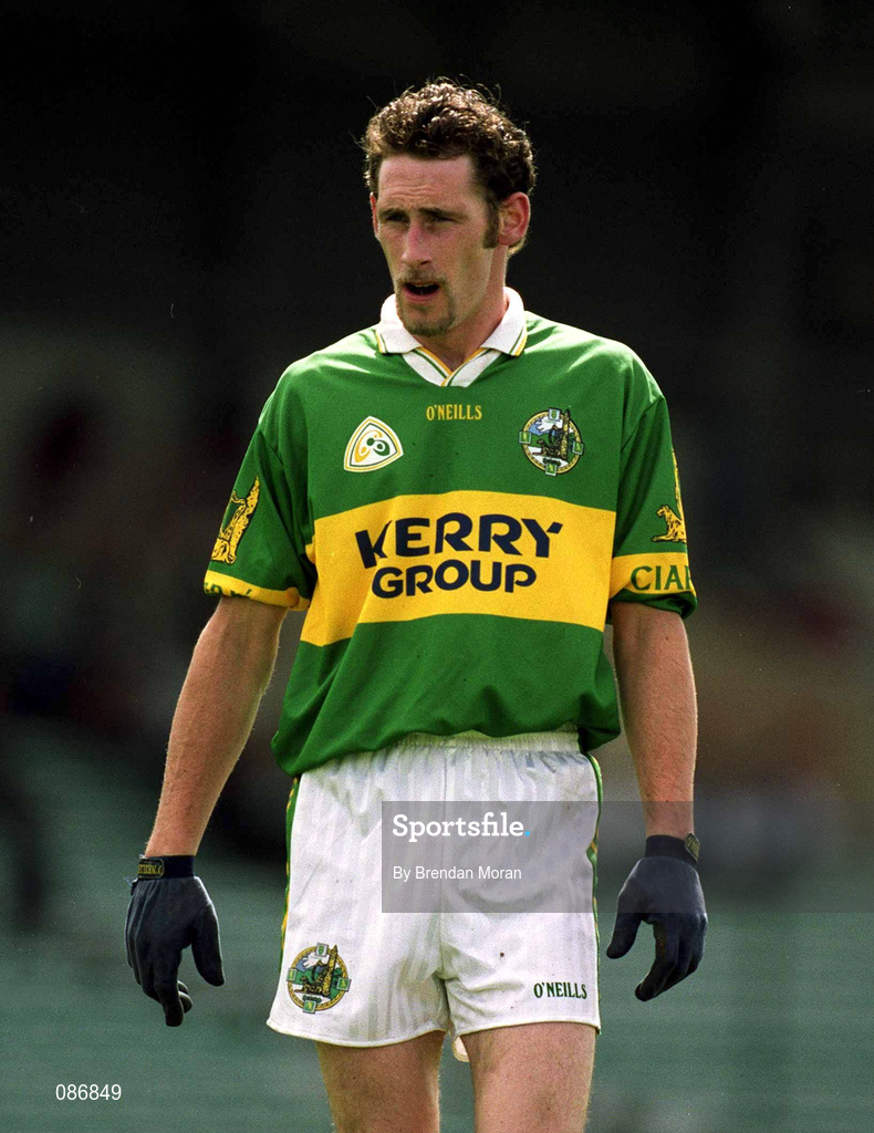 28 April 2002; John Sheehan of Kerry during the Allianz National Football League Division 2 Final match between Kerry and Laois at the Gaelic Grounds in Limerick. Photo by Brendan Moran/Sportsfile