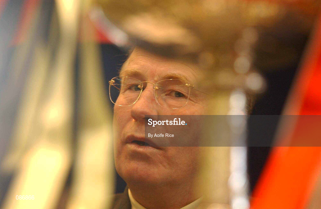 30 April 2002; Kilkenny selector Noel Skehan at a press conference at the Jurys Hotel in Dublin ahead of the Allianz National Hurling League Final between Kilkenny and Cork. Photo by Aoife Rice/Sportsfile