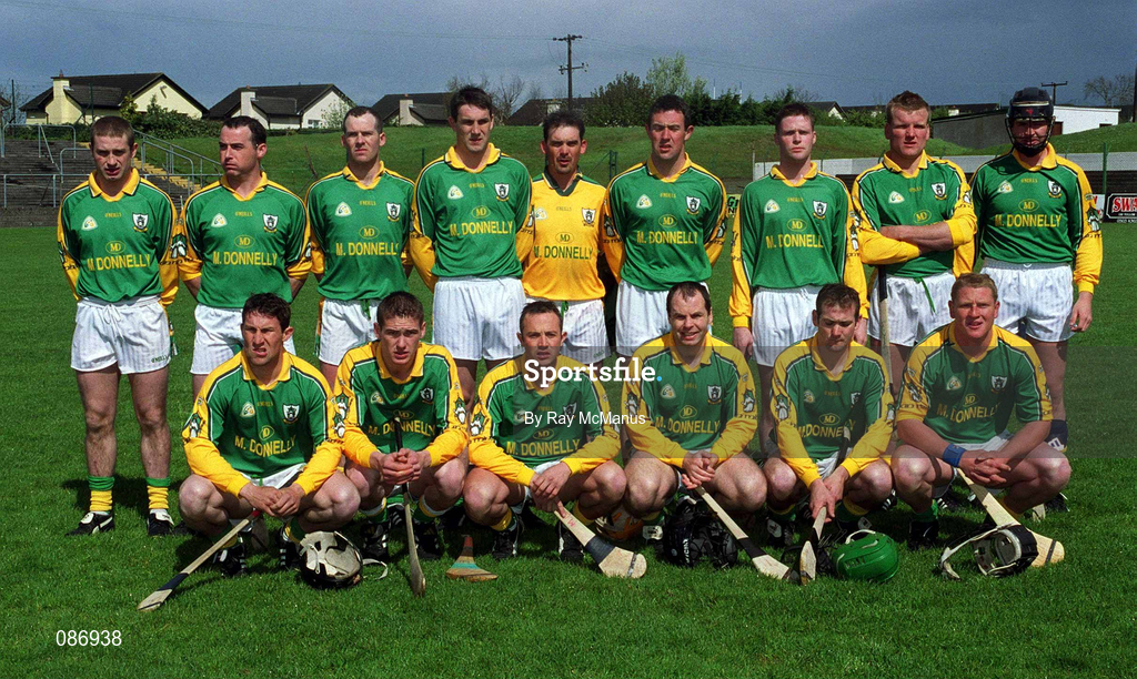 28 April 2002; The Meath team prior to the Guinness Leinster Senior Hurling Championship First Round match between Carlow and Meath at Dr Cullen Park in Carlow. Photo by Ray McManus/Sportsfile