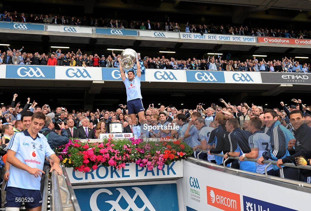 18 September 2011; Brenard Brogan, Dublin,celebrates with the Sam Maguire Cup. GAA Football All-Ireland Senior Championship Final, Kerry v Dublin, Croke Park, Dublin. Picture credit: Ray McManus / SPORTSFILE