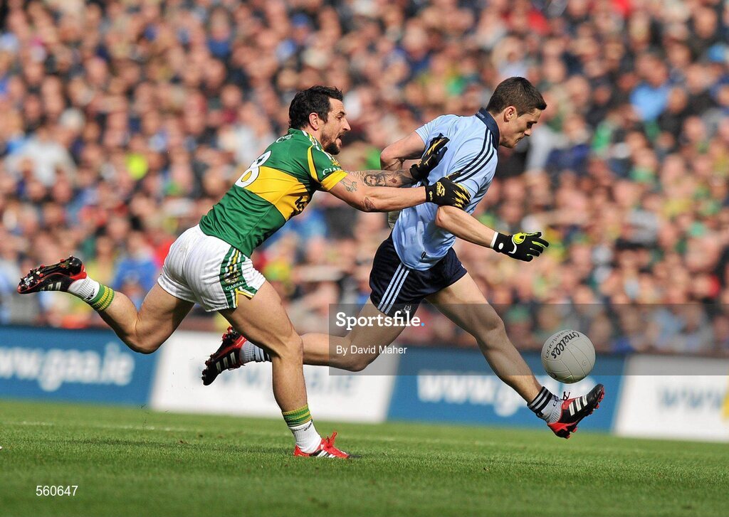 18 September 2011; Paul Galvin, Kerry, fouls Diarmuid Connolly, Dublin. GAA Football All-Ireland Senior Championship Final, Kerry v Dublin, Croke Park, Dublin. Picture credit: David Maher / SPORTSFILE