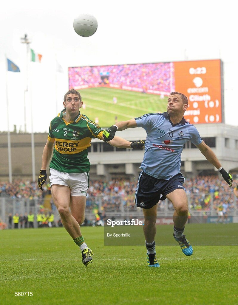 18 September 2011; Alan Brogan, Dublin, in action against Killian Young, Kerry. GAA Football All-Ireland Senior Championship Final, Kerry v Dublin, Croke Park, Dublin. Photo by Sportsfile