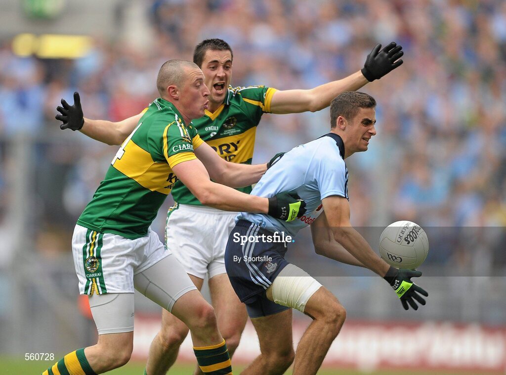 18 September 2011; James McCarthy, Dublin, in action against Kieran Donaghy, left, and Anthony Maher, Kerry. GAA Football All-Ireland Senior Championship Final, Kerry v Dublin, Croke Park, Dublin. Photo by Sportsfile
