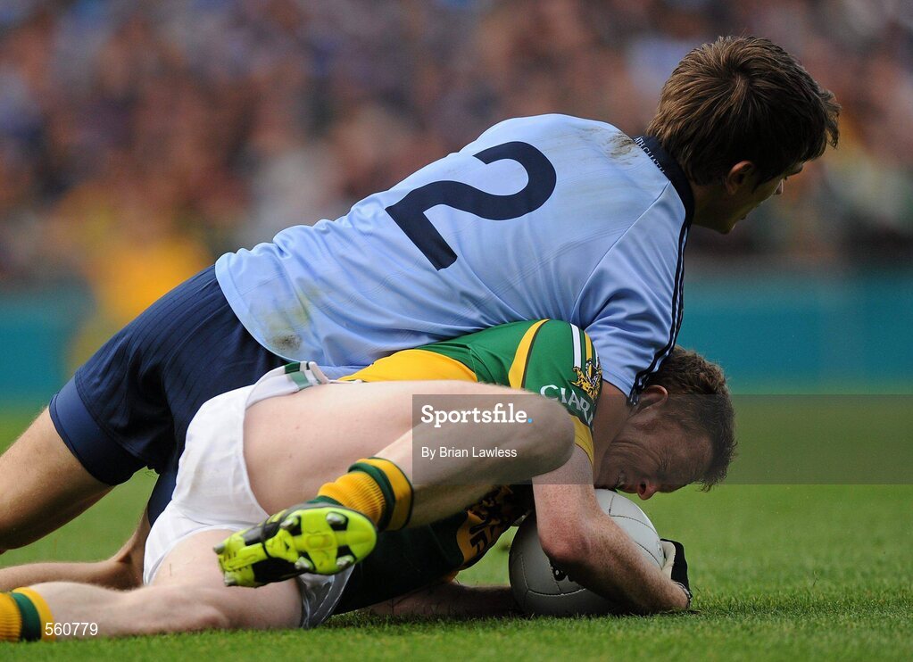 18 September 2011; Colm Cooper, Kerry, in action against Michael Fitzsimons, Dublin. GAA Football All-Ireland Senior Championship Final, Kerry v Dublin, Croke Park, Dublin. Picture credit: Brian Lawless / SPORTSFILE