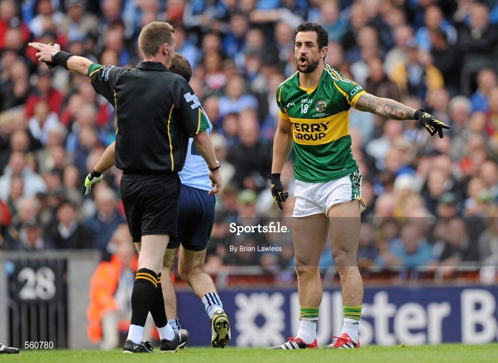 18 September 2011; Kerry's Paul Galvin remonstrates with referee Joe McQuillan. GAA Football All-Ireland Senior Championship Final, Kerry v Dublin, Croke Park, Dublin. Picture credit: Brian Lawless / SPORTSFILE