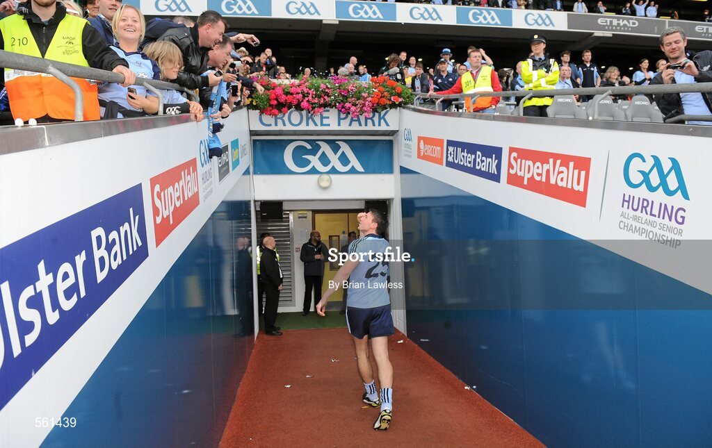 18 September 2011; Dublin's Éamon Fennell salutes the supporters as he leaves the pitch after the match. GAA Football All-Ireland Senior Championship Final, Kerry v Dublin, Croke Park, Dublin. Picture credit: Brian Lawless / SPORTSFILE