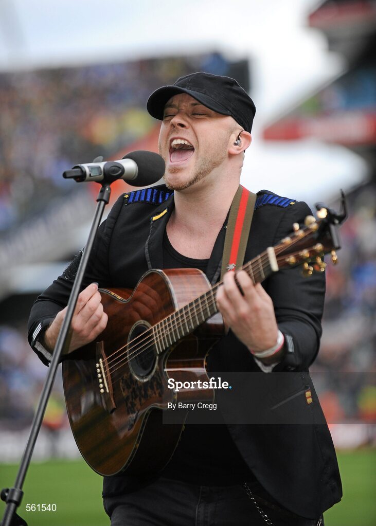 18 September 2011; Musician Ryan Sheridan performs during half-time. GAA Football All-Ireland Senior Championship Final, Kerry v Dublin, Croke Park, Dublin. Picture credit: Barry Cregg / SPORTSFILE