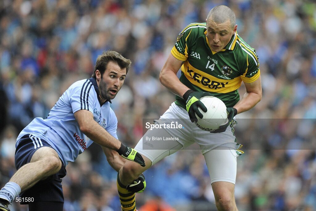 18 September 2011; Kieran Donaghy, Kerry, in action against Bryan Cullen, Dublin. GAA Football All-Ireland Senior Championship Final, Kerry v Dublin, Croke Park, Dublin. Picture credit: Brian Lawless / SPORTSFILE
