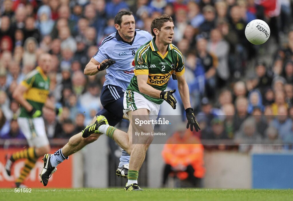 18 September 2011; Killian Young, Kerry, in action against Denis Bastick, Dublin. GAA Football All-Ireland Senior Championship Final, Kerry v Dublin, Croke Park, Dublin. Picture credit: Brian Lawless / SPORTSFILE