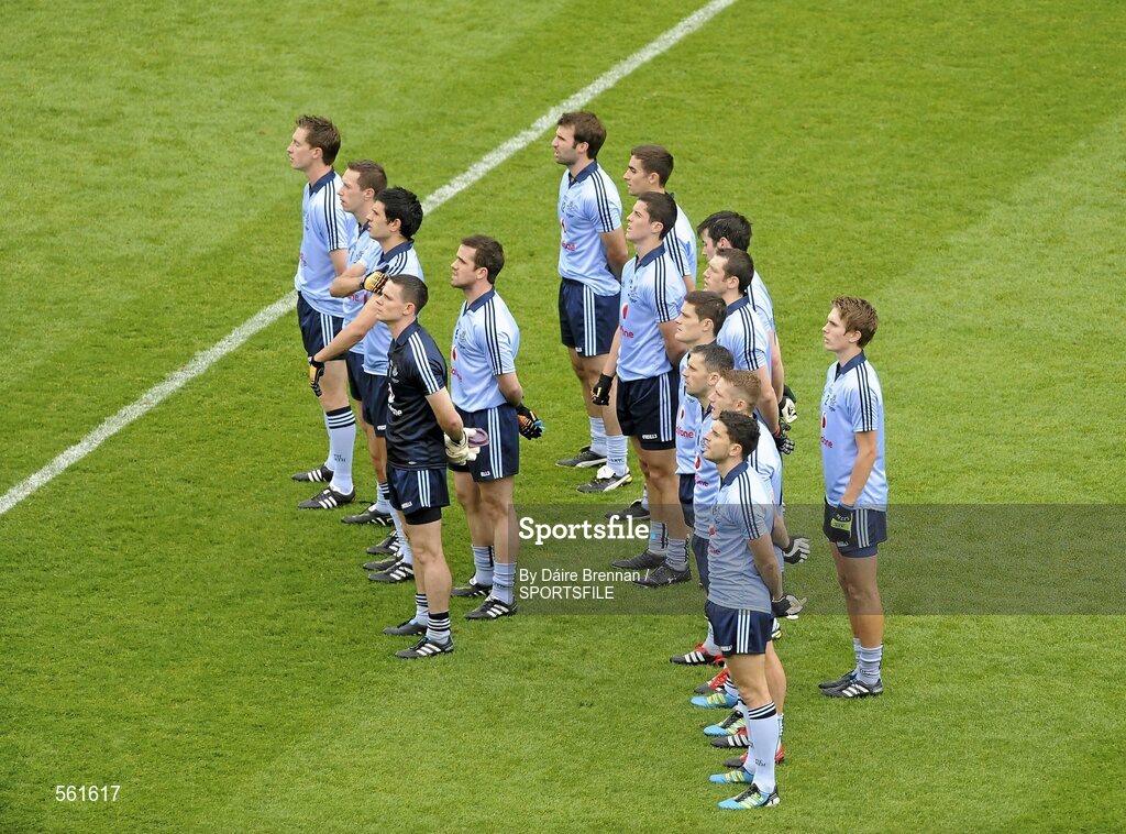 18 September 2011; The Dublin team stand together for the National Anthem. GAA Football All-Ireland Senior Championship Final, Kerry v Dublin, Croke Park, Dublin. Picture credit: Dáire Brennan / SPORTSFILE