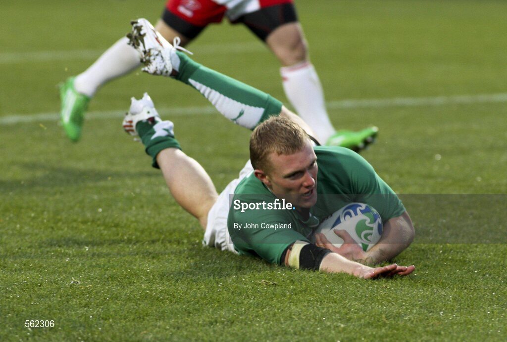 25 September 2011; Keith Earls, Ireland, goes over to score his second, and his side's sixth, try. 2011 Rugby World Cup, Pool C, Ireland v Russia, Rotorua International Stadium, Rotorua, New Zealand. Picture credit: John Cowpland / SPORTSFILE