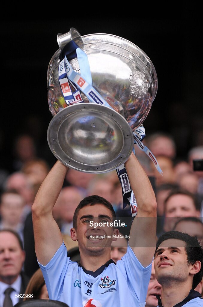 18 September 2011; James McCarthy, Dublin, lifts The Sam Maguire Cup. GAA Football All-Ireland Senior Championship Final, Kerry v Dublin, Croke Park, Dublin. Picture credit: Stephen McCarthy / SPORTSFILE