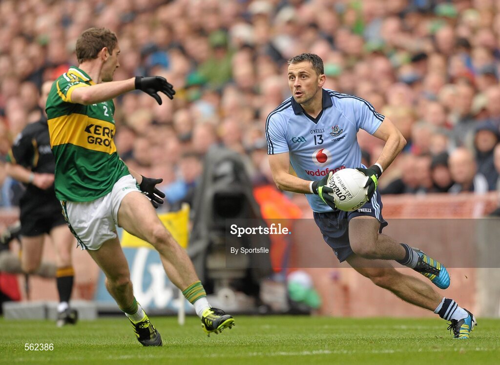 18 September 2011; Alan Brogan, Dublin, in action against Kerry. GAA Football All-Ireland Senior Championship Final, Kerry v Dublin, Croke Park, Dublin. Photo by Sportsfile