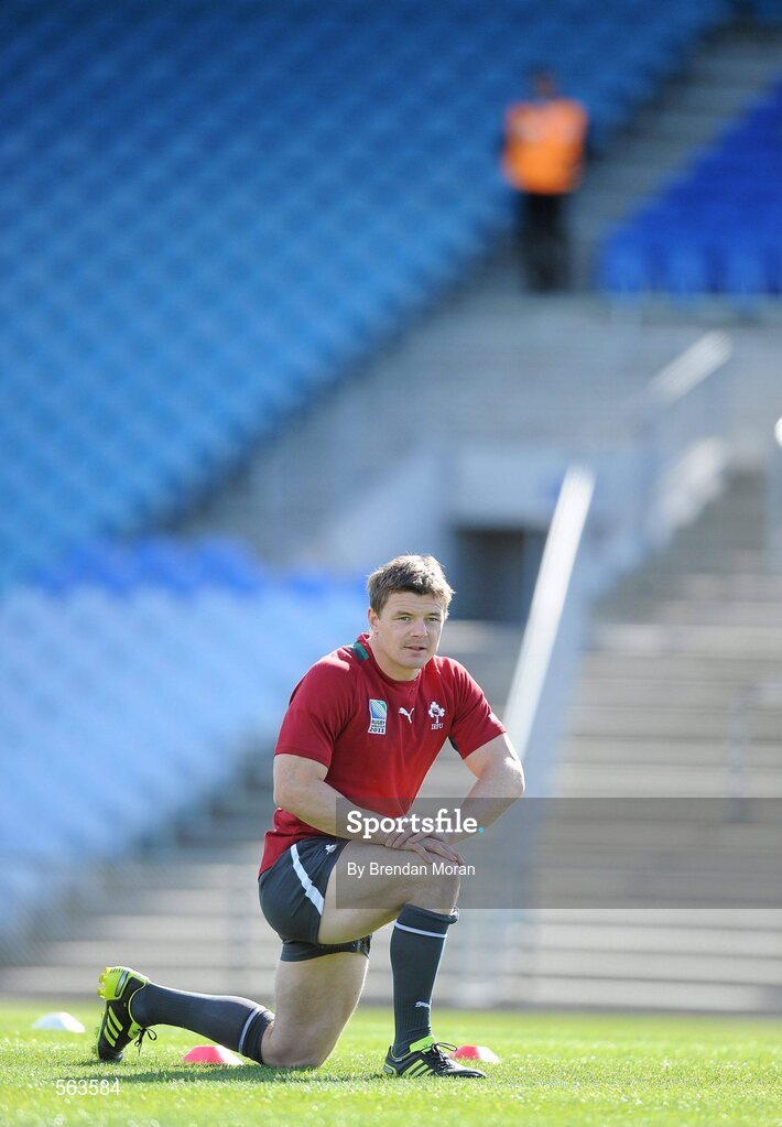 28 September 2011; Ireland captain Brian O'Driscoll during squad training ahead of their 2011 Rugby World Cup, Pool C, game against Italy on Sunday. Ireland Rugby Squad Training, Carisbrook Stadium, Dunedin, New Zealand. Picture credit: Brendan Moran / SPORTSFILE