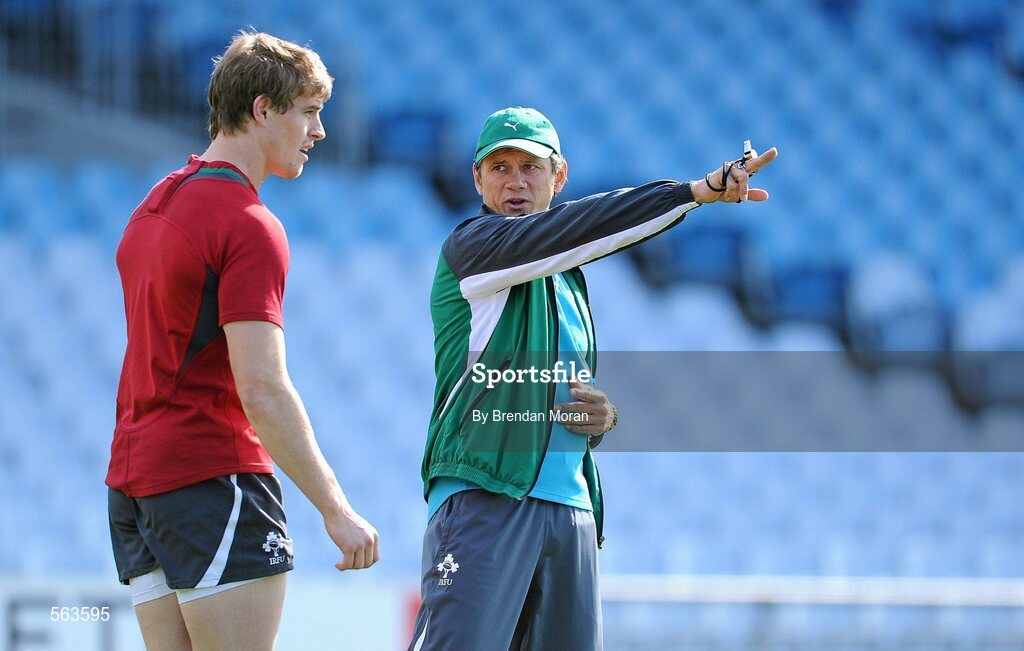 28 September 2011; Ireland defence coach Les Kiss in conversation with Andrew Trimble during squad training ahead of their 2011 Rugby World Cup, Pool C, game against Italy on Sunday. Ireland Rugby Squad Training, Carisbrook Stadium, Dunedin, New Zealand. Picture credit: Brendan Moran / SPORTSFILE