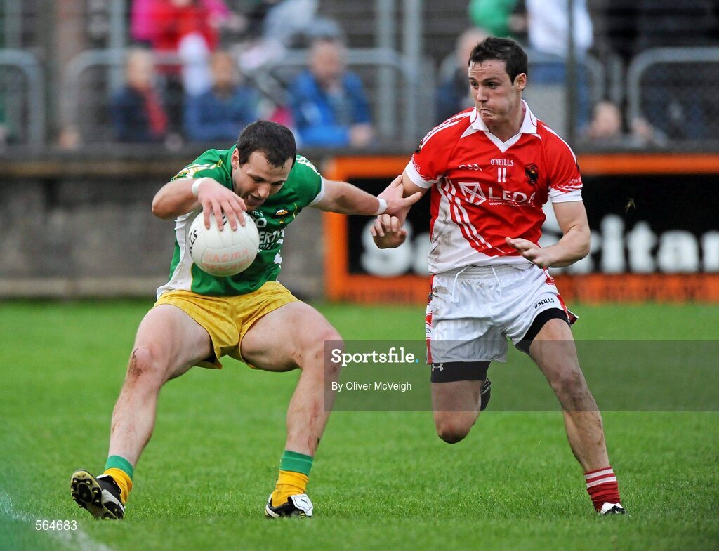 2 October 2011; Michael Murphy, Glenswilly, in action against Antoin McFadden, St. Michael's. Radio Na Gaeltachta Donegal County Senior Football Championship Final, Glenswilly v St. Michael's, MacCumhaill Park, Ballybofey, Co. Donegal. Picture credit: Oliver McVeigh / SPORTSFILE