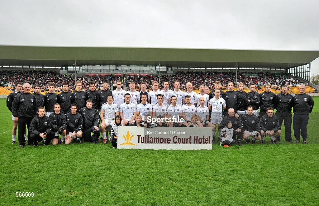 9 October 2011; The Clara squad. Tullamore Court Hotel Senior Football Final, Clara v Edenderry, O'Connor Park, Tullamore, Co. Offaly. Picture credit: Diarmuid Greene / SPORTSFILE
