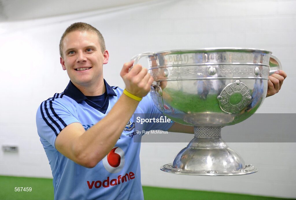 18 September 2011; Dublin's Tomas Quinn with the Sam Maguire Cup. GAA Football All-Ireland Senior Championship Final, Kerry v Dublin, Croke Park, Dublin. Picture credit: Ray McManus / SPORTSFILE