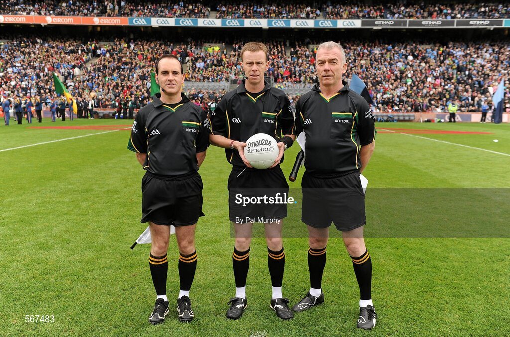 18 September 2011; Referee Joe McQuillan with his linesmen David Goldrick, left, and Pat McEnaney, right, before the game. GAA Football All-Ireland Senior Championship Final, Kerry v Dublin, Croke Park, Dublin. Picture credit: Pat Murphy / SPORTSFILE