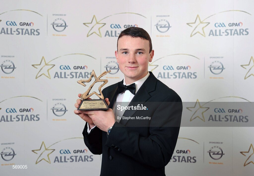 21 October 2011; Liam Rushe, Dublin, with his GAA GPA All-Star Hurling award at the GAA GPA All-Star Awards 2011 sponsored by Opel. National Convention Centre, Dublin. Picture credit: Stephen McCarthy / SPORTSFILE