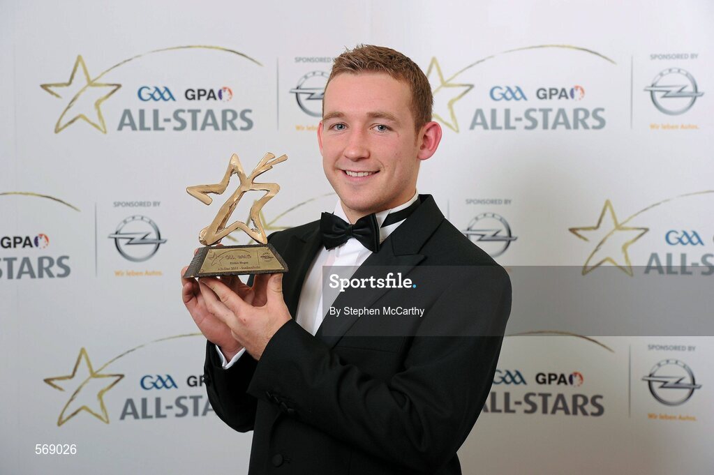 21 October 2011; Richie Hogan, Kilkenny, with his GAA GPA All-Star Hurling award at the GAA GPA All-Star Awards 2011 sponsored by Opel. National Convention Centre, Dublin. Picture credit: Stephen McCarthy / SPORTSFILE