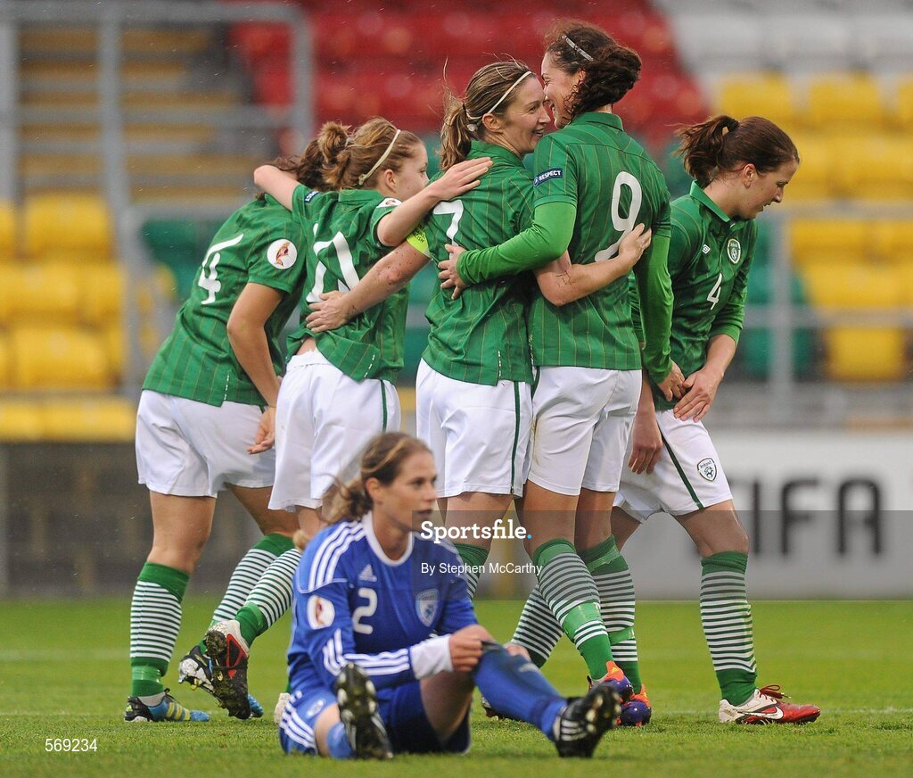 22 October 2011; Ciara Grant, Republic of Ireland, 7, celebrates with team-mates after scoring her side's second goal. UEFA Women's Euro 2013 Qualifier, Republic of Ireland v Israel, Tallaght Stadium, Tallaght, Dublin. Picture credit: Stephen McCarthy / SPORTSFILE