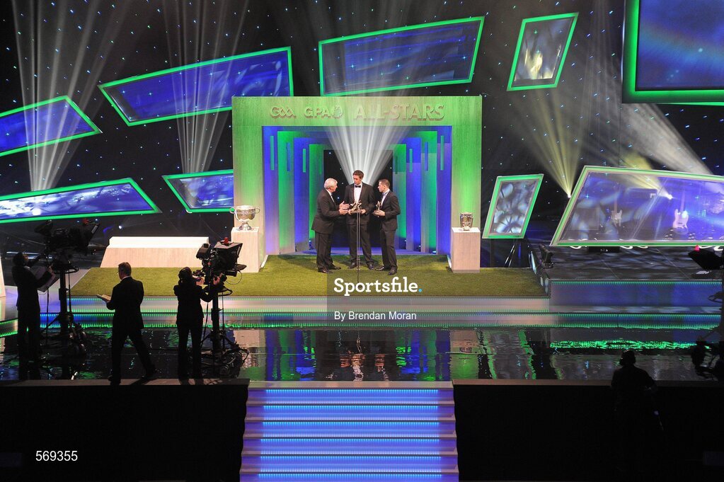 21 October 2011; GAA GPA Hurler of the Year Michael Fennelly, centre, from Kilkenny, and GAA GPA Footballer of the Year Alan Brogan, right, from Dublin are interviewed by Michael Lyster at the GAA GPA All-Star Awards 2011 sponsored by Opel. National Convention Centre, Dublin. Picture credit: Brendan Moran / SPORTSFILE