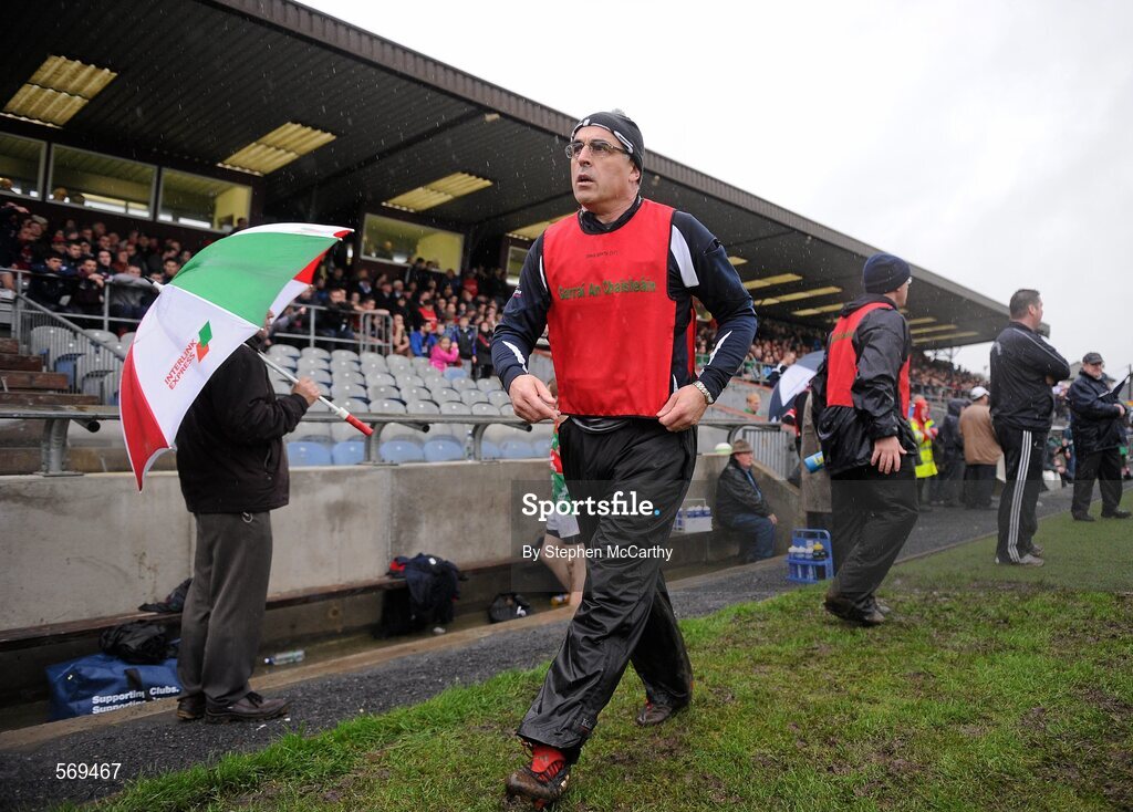 23 October 2011; Garrycastle manager Anthony Cunningham. Westmeath County Senior Football Championship Final, Garrycastle v Mullingar Shamrocks, Cusack Park, Mullingar, Co. Westmeath. Picture credit: Stephen McCarthy / SPORTSFILE