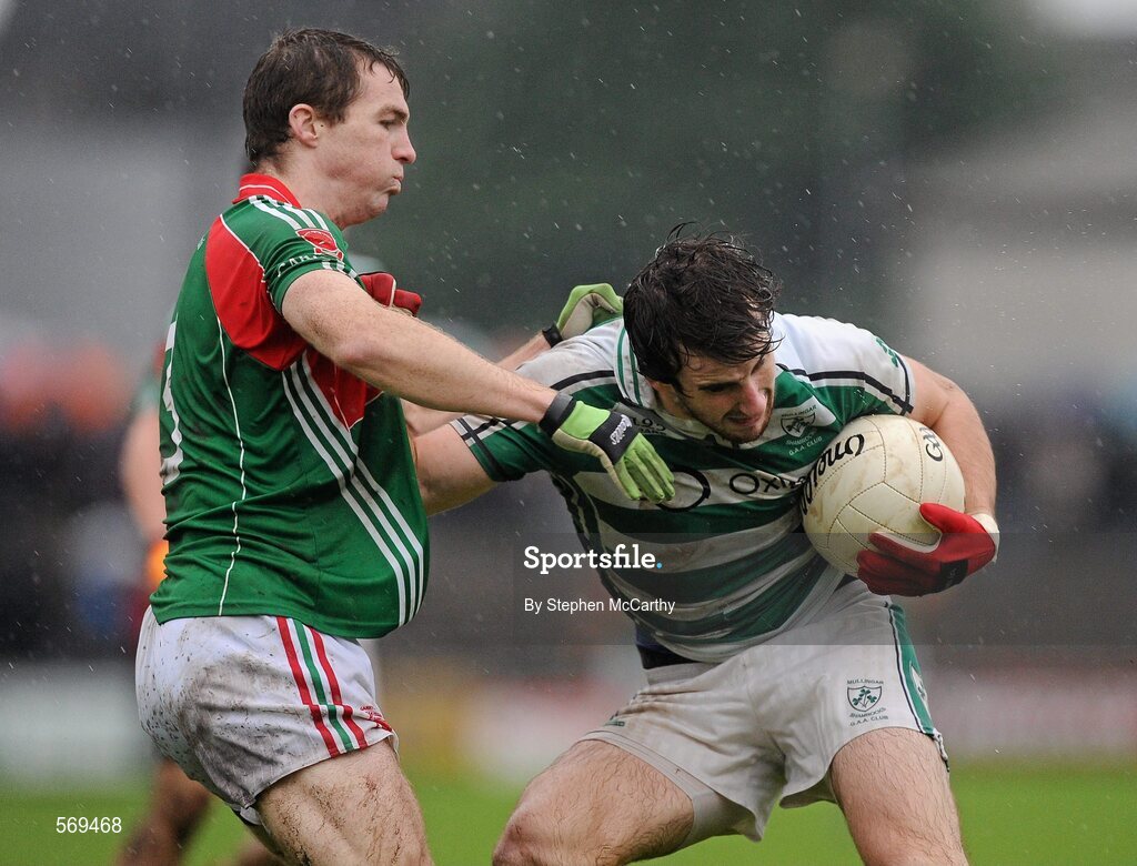 23 October 2011; Lorcan Smyth, Mullingar Shamrocks, in action against John Gaffey, Garrycastle. Westmeath County Senior Football Championship Final, Garrycastle v Mullingar Shamrocks, Cusack Park, Mullingar, Co. Westmeath. Picture credit: Stephen McCarthy / SPORTSFILE