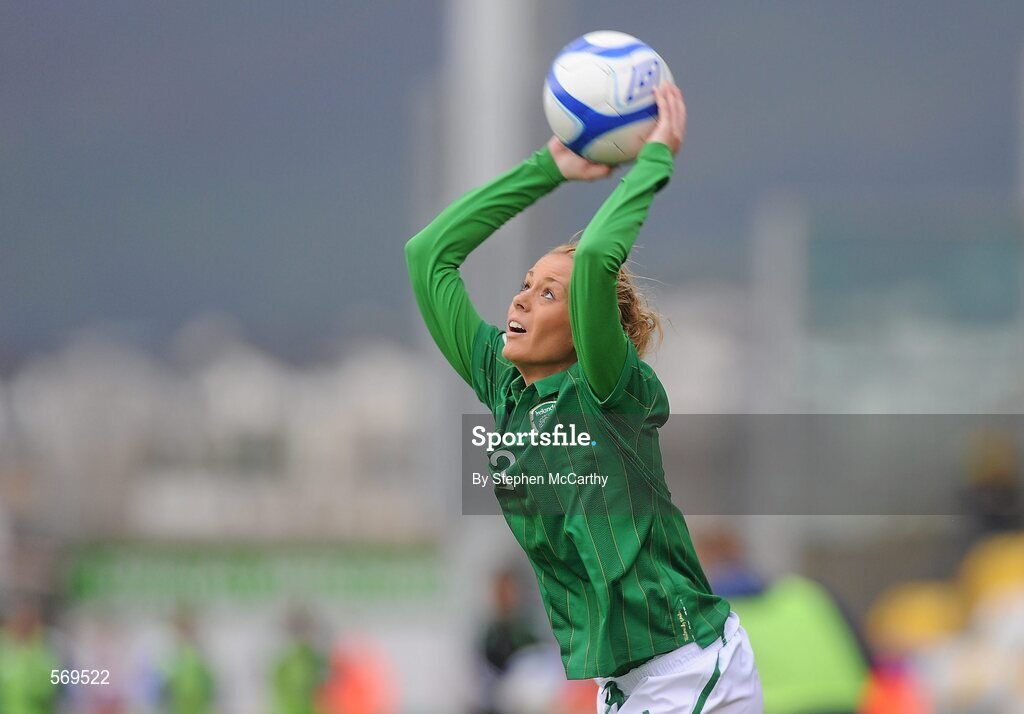 22 October 2011; Grace Murray, Republic of Ireland. UEFA Women's Euro 2013 Qualifier, Republic of Ireland v Israel, Tallaght Stadium, Tallaght, Dublin. Picture credit: Stephen McCarthy / SPORTSFILE