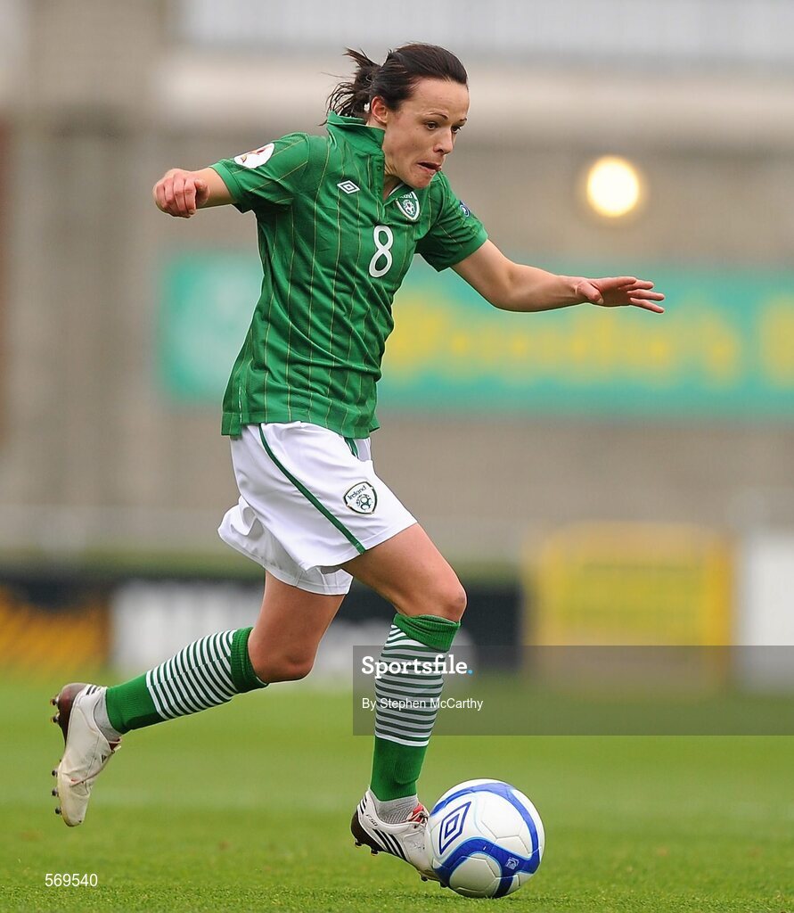 22 October 2011; Áine O'Gorman, Republic of Ireland. UEFA Women's Euro 2013 Qualifier, Republic of Ireland v Israel, Tallaght Stadium, Tallaght, Dublin. Picture credit: Stephen McCarthy / SPORTSFILE