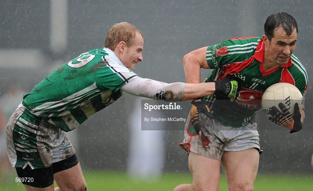 23 October 2011; Dessie Dolan, Garrycastle, in action against David Miller, Mullingar Shamrocks. Westmeath County Senior Football Championship Final, Garrycastle v Mullingar Shamrocks, Cusack Park, Mullingar, Co. Westmeath. Picture credit: Stephen McCarthy / SPORTSFILE
