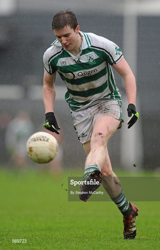 23 October 2011; Fiachra Spellman, Mullingar Shamrocks. Westmeath County Senior Football Championship Final, Garrycastle v Mullingar Shamrocks, Cusack Park, Mullingar, Co. Westmeath. Picture credit: Stephen McCarthy / SPORTSFILE