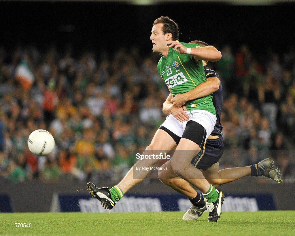 28 October 2011; Michael Murphy, Ireland, in action against Robbie Gray, Australia. International Rules 1st Test, Australia v Ireland, Etihad Stadium, Melbourne, Australia. Picture credit: Ray McManus / SPORTSFILE