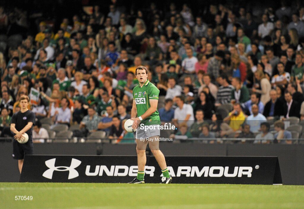 28 October 2011; Michael Murphy prepares to take a free for Ireland. International Rules 1st Test, Australia v Ireland, Etihad Stadium, Melbourne, Australia. Picture credit: Ray McManus / SPORTSFILE