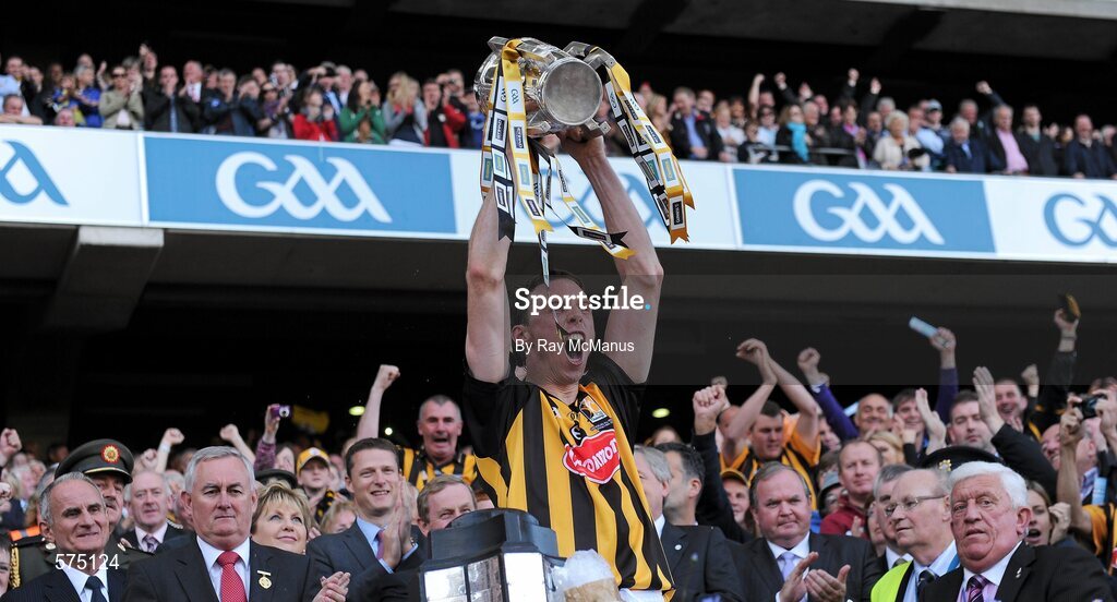 4 September 2011; The Kilkenny captain Brian Hogane lifts the Liam MacCarthy Cup. GAA Hurling All-Ireland Senior Championship Final, Kilkenny v Tipperary, Croke Park, Dublin. Picture credit: Ray McManus / SPORTSFILE