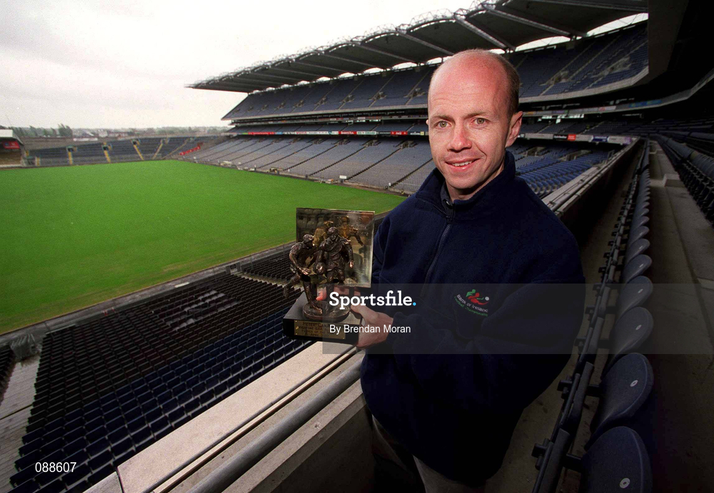 21 May 2002; Tyrone's Peter Canavan pictured with his Vodafone GAA All-Stars Player of the Month award for April at Croke Park in Dublin. It was his second award of the year, having previously received the award for February 2002. Photo by Brendan Moran/Sportsfile