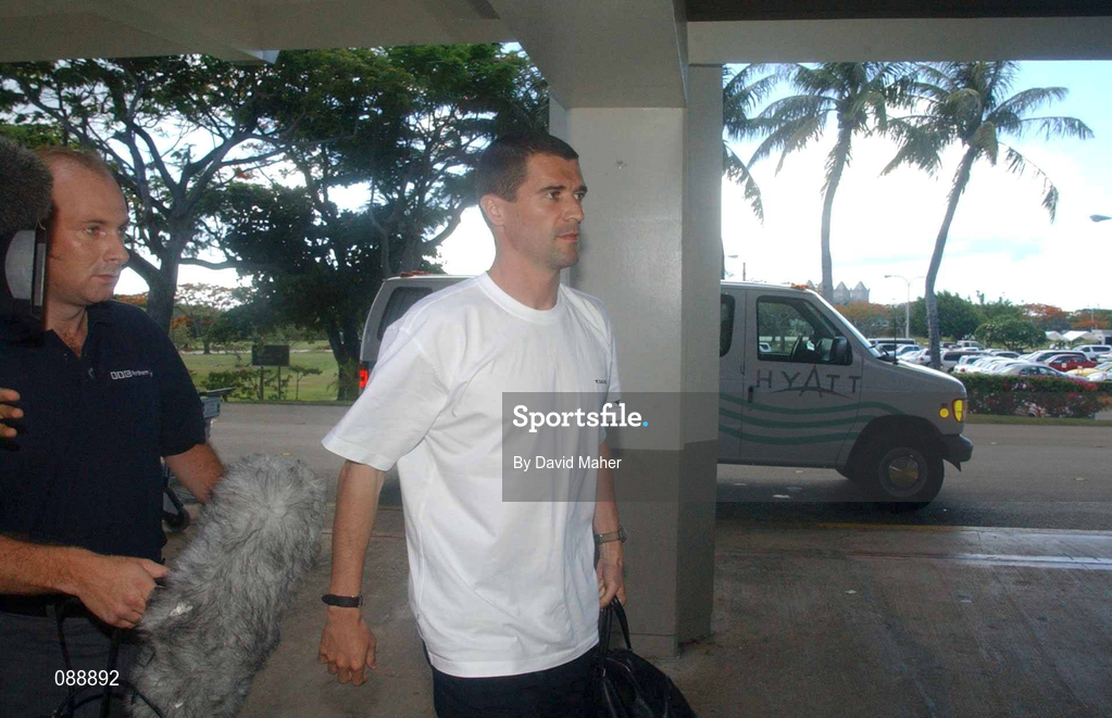 24 May 2002; Republic of Ireland captain Roy Keane departs from Saipan International Airport in Saipan, Northern Mariana Islands, after leaving a squad training camp ahead of the FIFA World Cup 2002 finals in Japan and South Korea. Photo by David Maher/Sportsfile