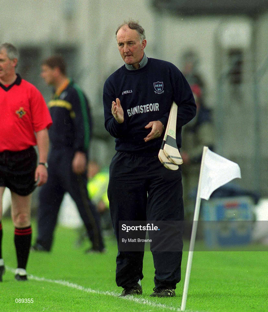 26 May 2002; Dublin manager Kevin Fennelly during the Guinness Leinster Senior Hurling Championship Quarter-Final match between Dublin and Meath at O'Connor Park in Tullamore, Offaly. Photo by Matt Browne/Sportsfile