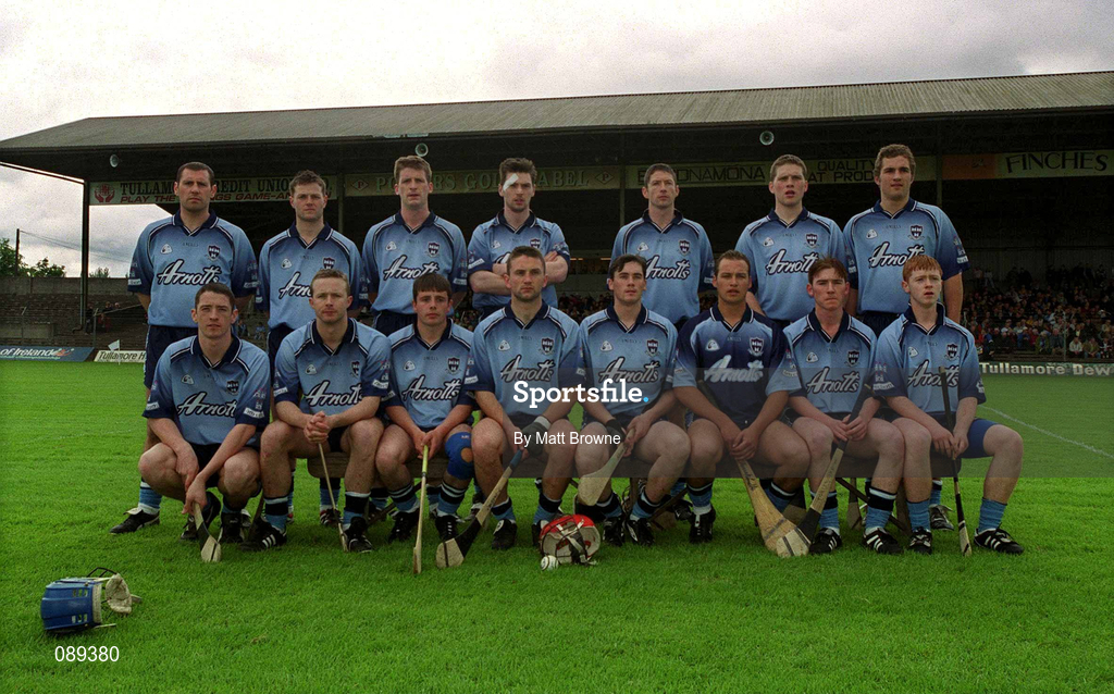 26 May 2002; The Dublin panel prior to the Guinness Leinster Senior Hurling Championship Quarter-Final match between Dublin and Meath at O'Connor Park in Tullamore, Offaly. Photo by Matt Browne/Sportsfile