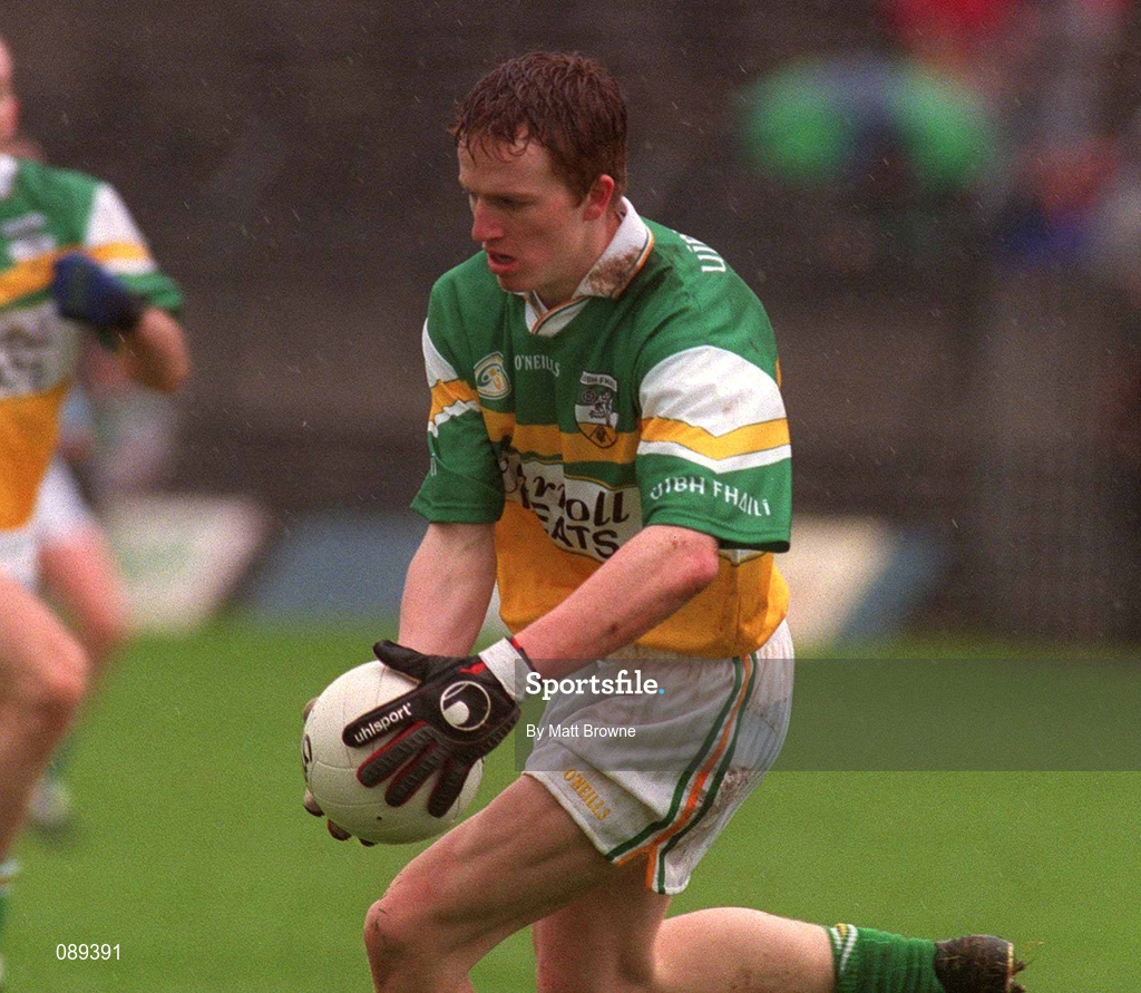 26 May 2002; Pascal Kellaghan of Offaly during the Bank of Ireland Leinster Senior Football Championship Quarter-Final match between Offaly and Laois at O'Connor Park in Tullamore, Offaly. Photo by Matt Browne/Sportsfile