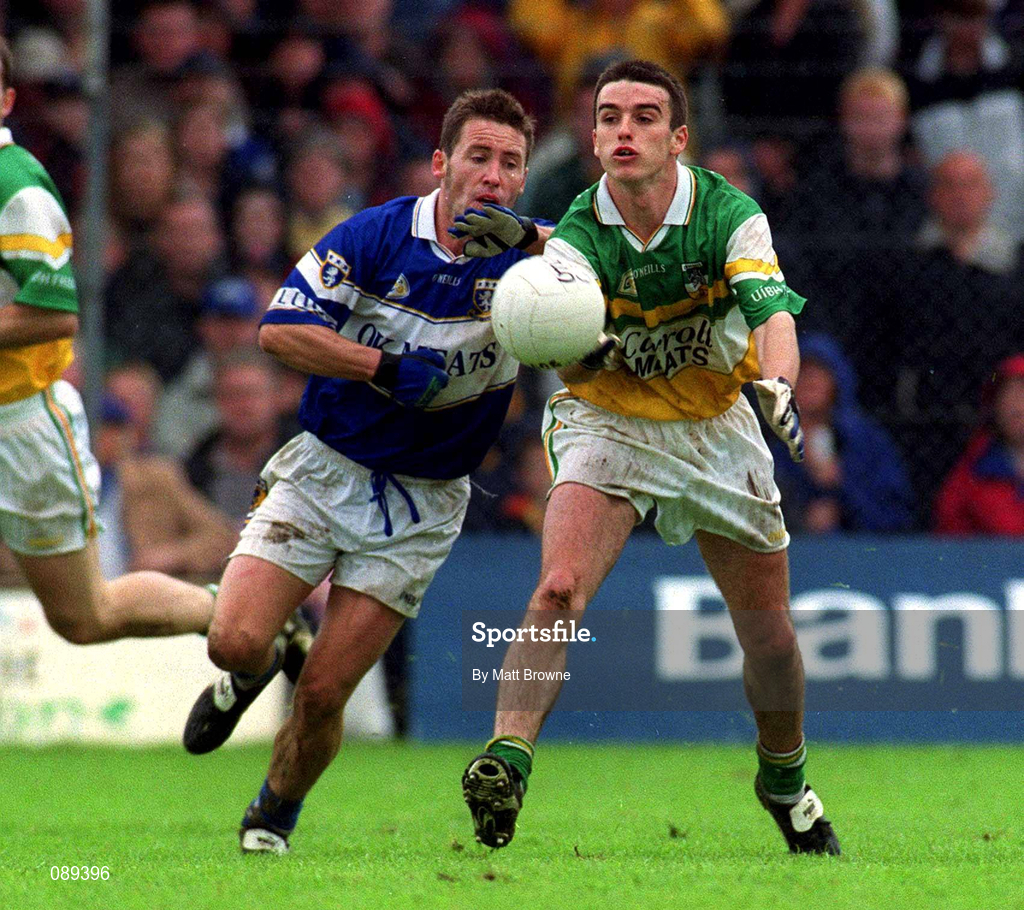 26 May 2002; John Hurst of Offaly during the Bank of Ireland Leinster Senior Football Championship Quarter-Final match between Offaly and Laois at O'Connor Park in Tullamore, Offaly. Photo by Matt Browne/Sportsfile