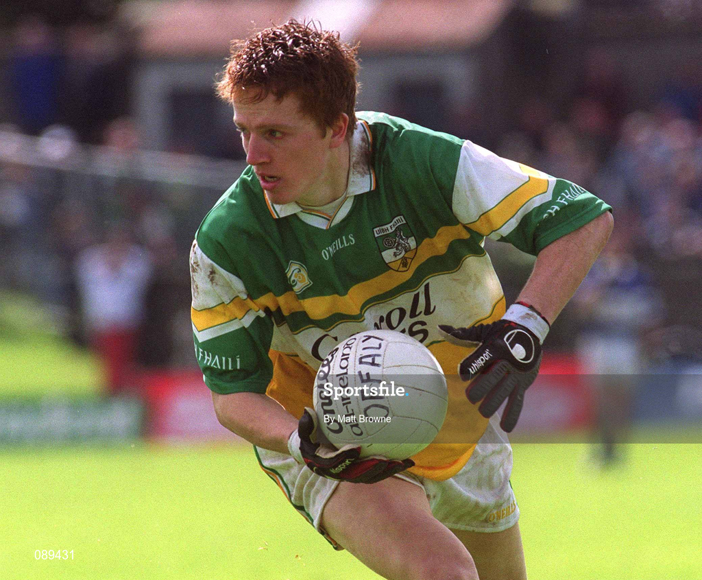 26 May 2002; Pascal Kellaghan of Offaly during the Bank of Ireland Leinster Senior Football Championship Quarter-Final match between Offaly and Laois at O'Connor Park in Tullamore, Offaly. Photo by Matt Browne/Sportsfile