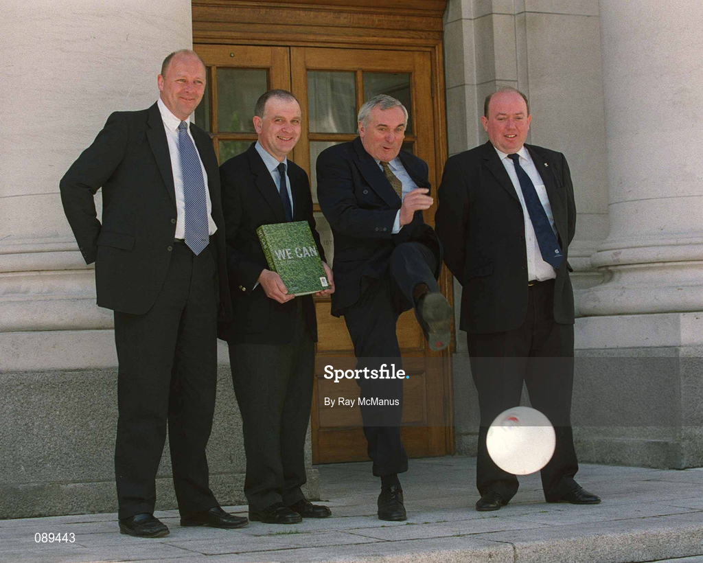 29 May 2002; An Taoiseach Bertie Ahern, T.D., centre right, alongside, from left, Simon Lyons, Marketing Director of Scotland - Ireland UEFA Euro 2008 Bid, Bid Director John Henderson and John Byrne, FAI Development Manager, after signing the Scotland - Ireland UEFA Euro 2008 Bid at Government Buildings in Dublin. Photo by Ray McManus/Sportsfile