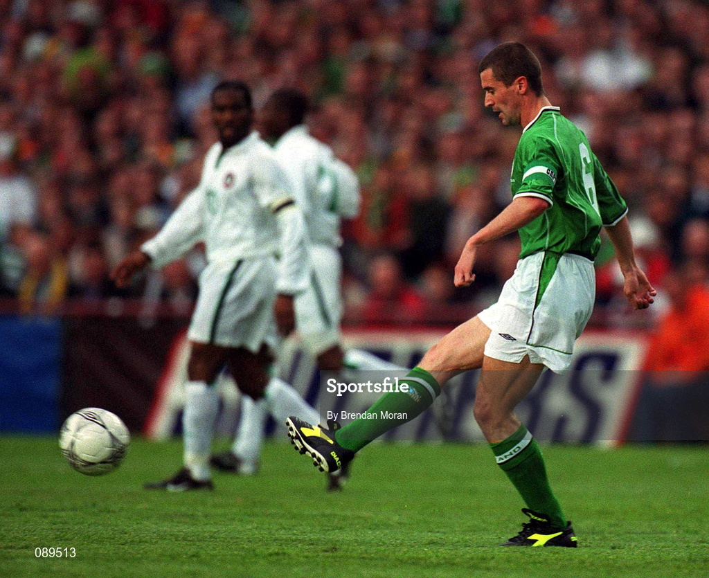 16 May 2002; Roy Keane of Republic of Ireland during the International Friendly match between Republic of Ireland and Nigeria at Lansdowne Road in Dublin. Photo by Brendan Moran/Sportsfile