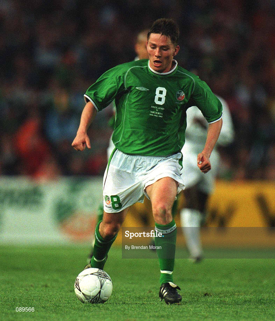 16 May 2002; Matt Holland of Republic of Ireland during the International Friendly match between Republic of Ireland and Nigeria at Lansdowne Road in Dublin. Photo by Brendan Moran/Sportsfile