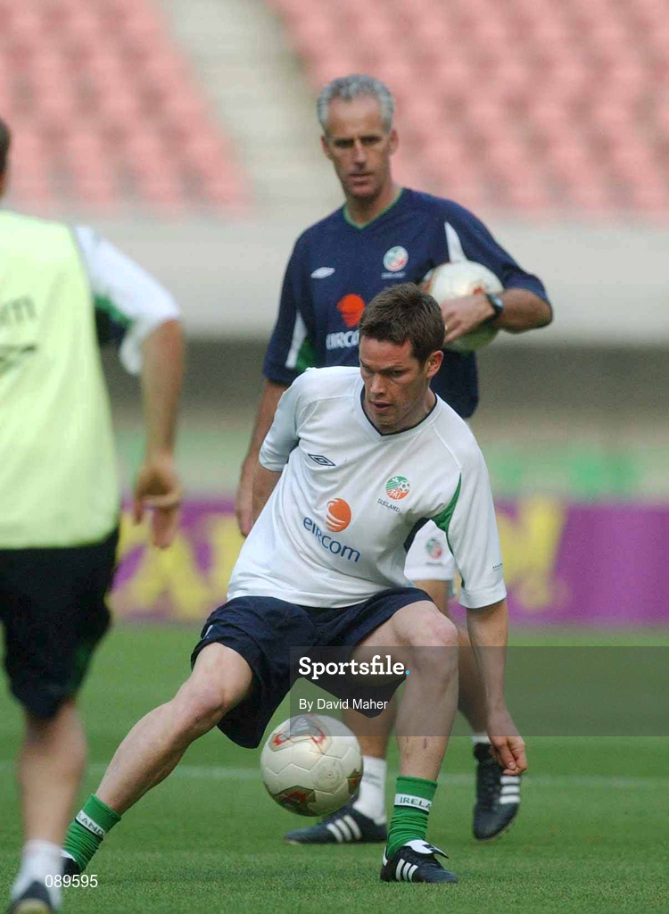 31 May 2002; Steve Finnan during at Republic of Ireland squad training session at Big Swan Stadium in Niigata, Japan. Photo by David Maher/Sportsfile