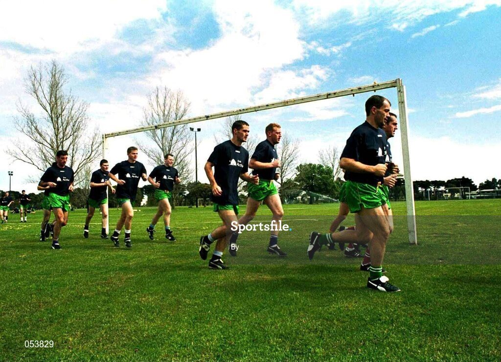 4 October 1999; Finbar Cullen leads members of the Irish team,  training at Albert Park, Melbourne, Australia, prior to the first test on Friday. International Rules. Picture credit; Ray McManus/SPORTSFILE