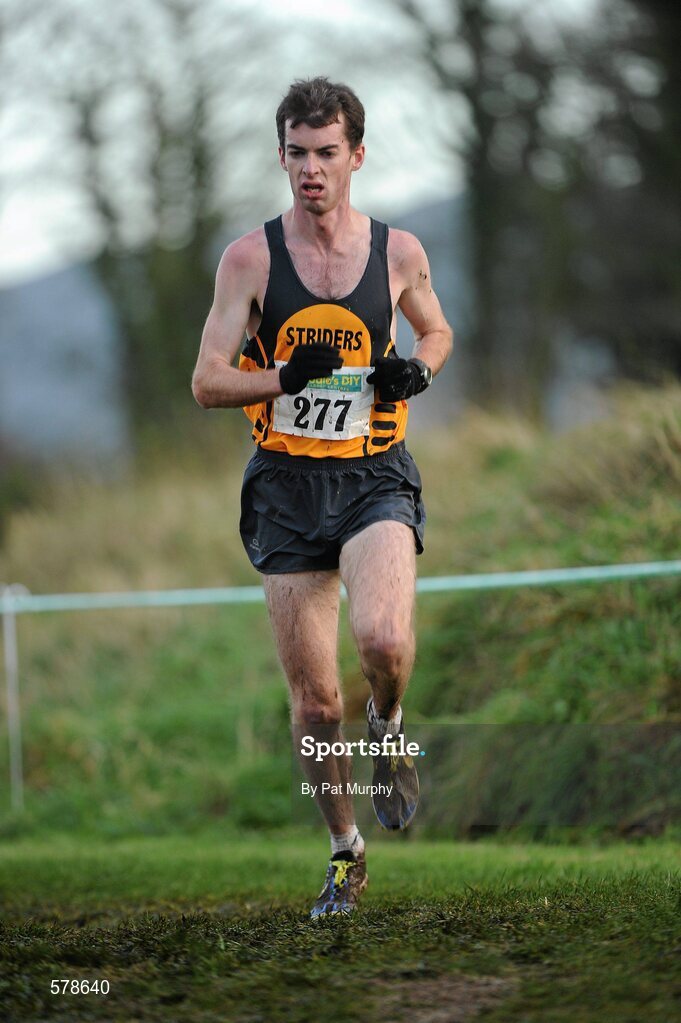 27 November 2011; Paul Pollock, Striders AC, Co. Antrim, on his way to finishing in third place in the senior men's race during the Woodie’s DIY Inter County Cross Country Championships. Sligo Racecourse, Sligo. Picture credit: Pat Murphy / SPORTSFILE